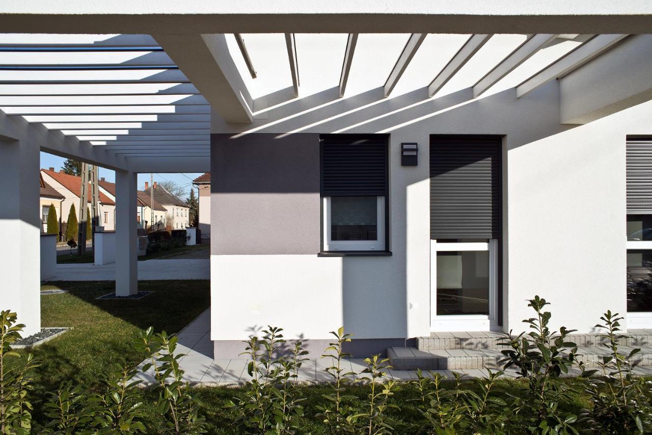 A-765 Apartman St. Gotthard Exterior foto